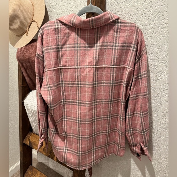 Pink Lily Shacket - Picture 3 of 4